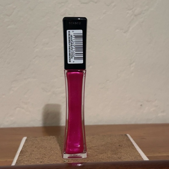 L’Oreal Paris Pink Infallible 8 Hour Hydrating Lip Gloss. Brand New. - Picture 3 of 5